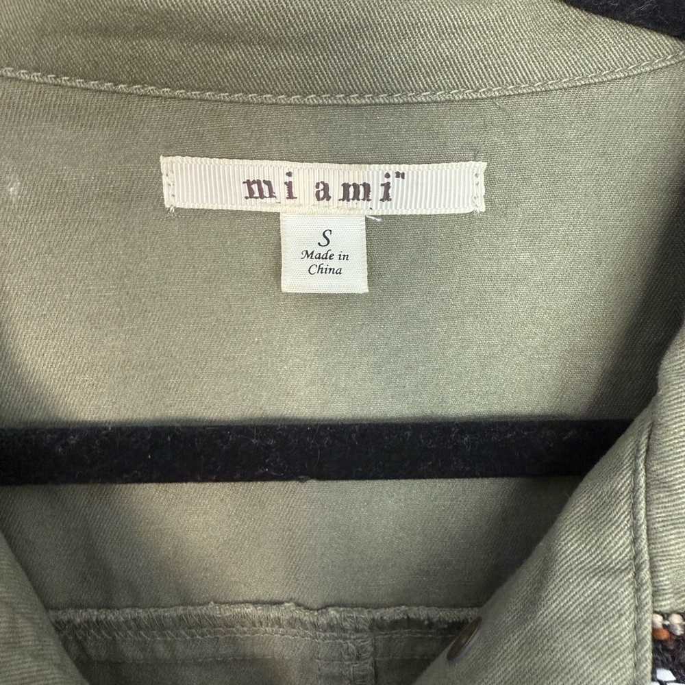 Olive Green Women's lightweight jacket - Picture 4 of 4